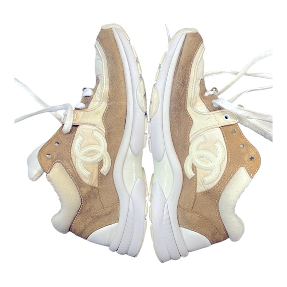 CHANEL sneakers women’s size 38 USA size is 7.5 made in Italy - Picture 11 of 15